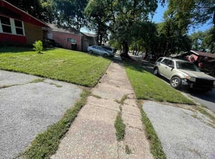 Brett D.'s lawn care service result