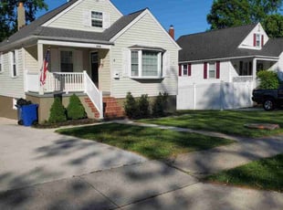 Carole E.'s lawn care services service result