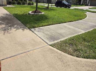 Brady S.'s lawn care services service result