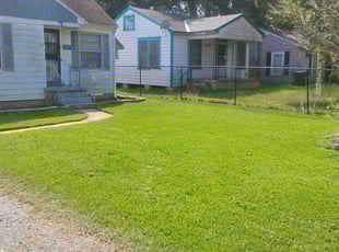 Abdullah A.'s lawn maintenance service result