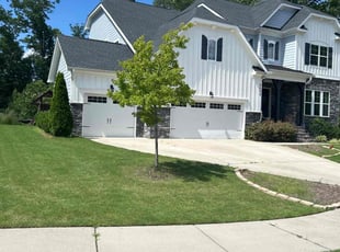 Mary M.'s lawn maintenance service result
