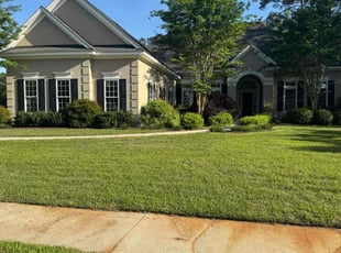 Wanda J.'s Bush Trimming service result