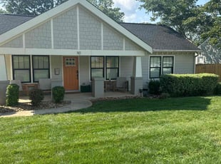 Nicole P.'s Bush Trimming service result