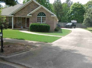 Allan M.'s lawn maintenance service result