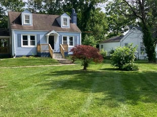 Kristopher V.'s lawn maintenance service result