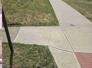 Faith E.'s lawn care services service result