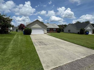 Leo E.'s grass cutting service result