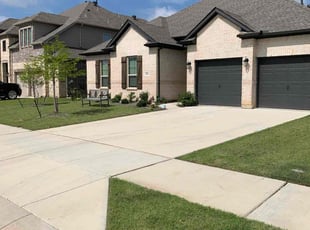 Brad W.'s lawn care services service result