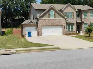 Giovanni R.'s turf maintenance service result