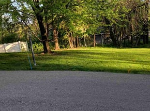 Karen B.'s grass maintenance service result