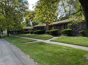 Daniel R.'s grass maintenance service result