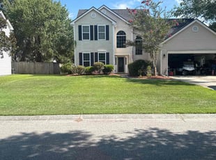 Aaron C.'s grass cutting service result