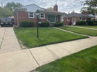 Ashley B.'s grass maintenance service result