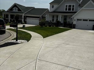 Sonya W.'s lawn maintenance service result