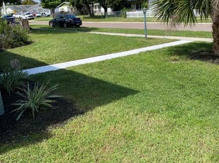 Russell M.'s lawn care services service result