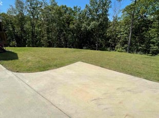 Jay B.'s grass maintenance service result