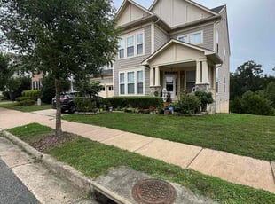 Jason A.'s lawn care services service result