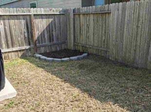 Fallon H.'s Flower Bed Weeding service result