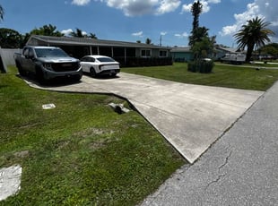 Amanda S.'s lawn care services service result