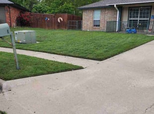 Kim R.'s turf maintenance service result