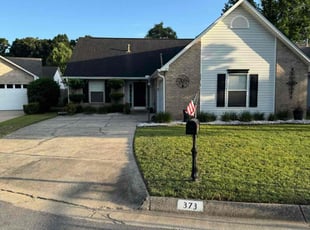 Katherine R.'s lawn care service result
