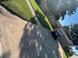Bertram S.'s grass maintenance service result