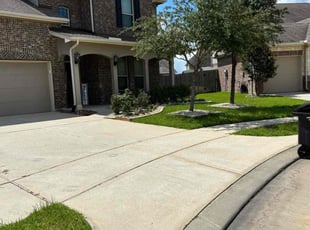 Joshua S.'s lawn care services service result