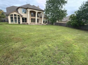 Joyce H.'s lawn maintenance service result