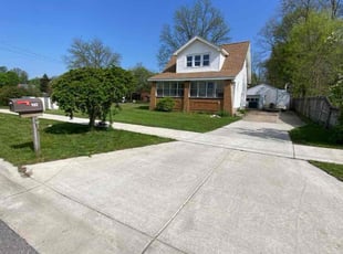 Ron S.'s grass maintenance service result