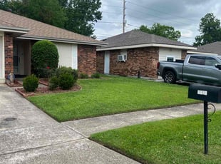 Jenn B.'s grass cutting service result