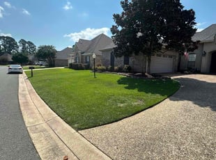 Shuntray M.'s lawn care services service result