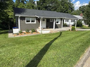 Sheila M.'s lawn care services service result