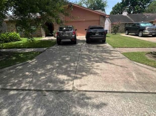 Karen S.'s lawn maintenance service result