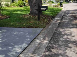 Alexis G.'s lawn care services service result