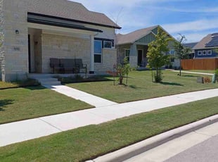 Rebecca V.'s lawn care services service result