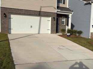 Sara C.'s lawn care services service result