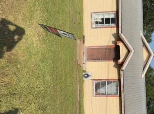 Kelly T.'s grass maintenance service result