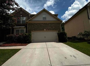 Brooke S.'s Bush Trimming service result