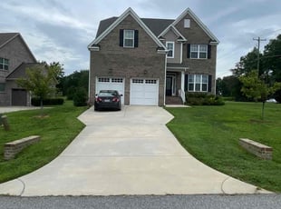 Barry F.'s lawn service service result