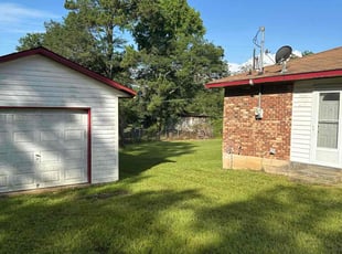 Luis F.'s lawn maintenance service result
