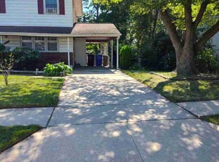 Leola W.'s lawn care services service result