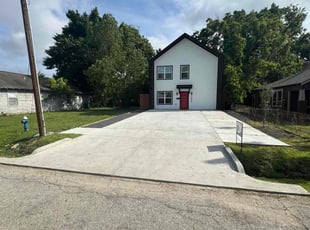 Carol C.'s grass cutting service result