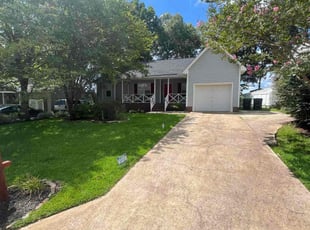 Cliff K.'s lawn maintenance service result