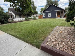 Dee C.'s lawn care services service result