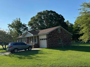 Arthur M.'s grass maintenance service result