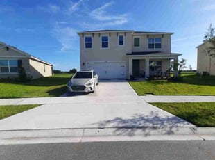 Denise L.'s lawn maintenance service result