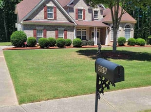 Rhonda T.'s Bush Trimming service result