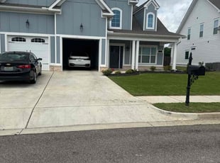 Yutiv S.'s lawn maintenance service result