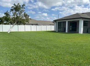 Devona R.'s grass maintenance service result