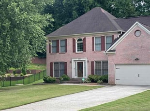 Keila P.'s lawn service service result